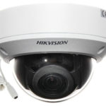 هيكفيجن اي بي كاميرا داخلية عدسة زوم يدوية بدقة 5 ميجا مع رؤية ليلية Hikvision IP Camera DS‐2CD1753G0‐I Dome Fixed 2.8-12mm 5MP