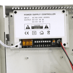 ⁦وحدة تحكم بإمدادات الطاقة غير المنقطعة12 فولت YLI YP-903-12-3 3A Uninterrupted Power Supply Controller⁩ - الصورة ⁦3⁩